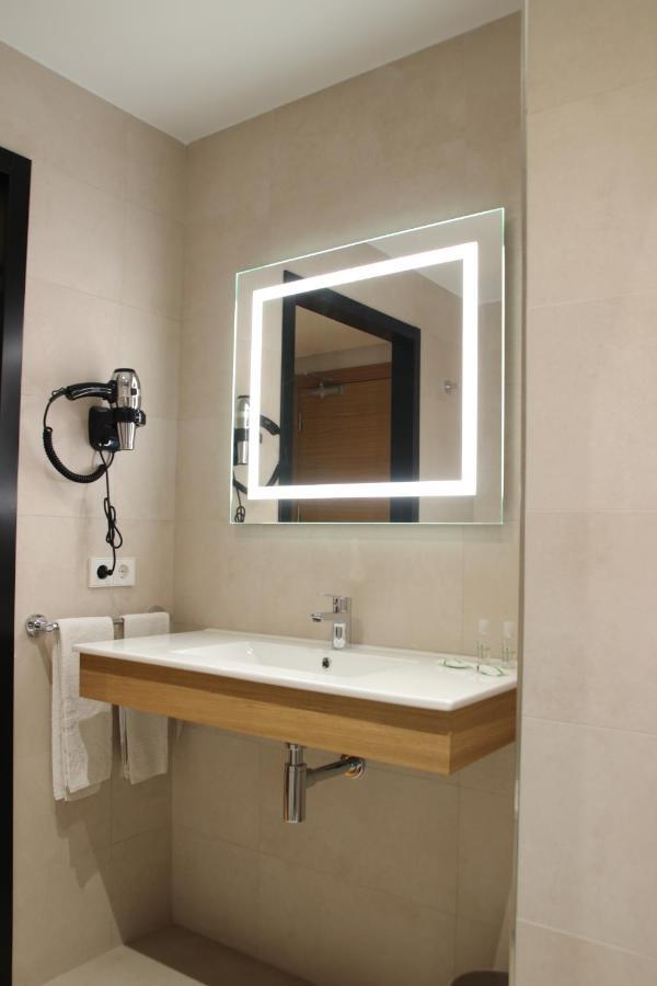 Hotel Alcantara Caces Dış mekan fotoğraf