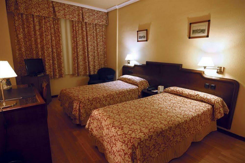 Hotel Alcantara Caces Dış mekan fotoğraf